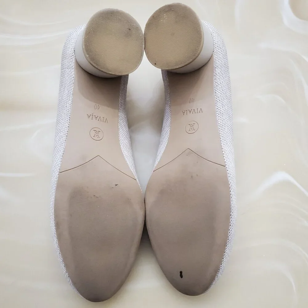 Vivaia Elvia Round Toe Chunky Heel Beige Women's Slip On Pumps Size 40 US 9